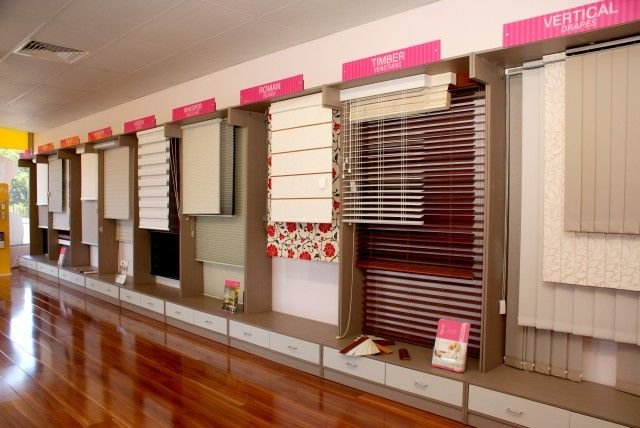 Read more about the article Wallpapers vs. Paint: Why Wallpapers Are the Smarter Choice